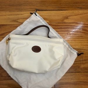 White longchamp cosmetic case